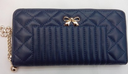 供應(yīng)羊皮繡線拉鏈包 - 供應(yīng)羊皮繡線拉鏈包廠家 - 供應(yīng)羊皮繡線拉鏈包價格 - 廣州市白云區(qū)聯(lián)勝皮具廠 - 